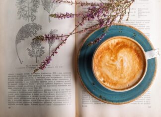 Jak nakładać krem z rękawa?